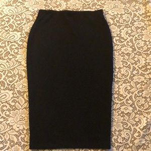 Black pencil skirt!